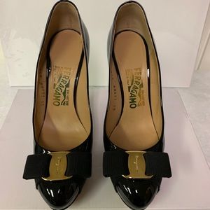 Authentic Salvadore Ferragamo Black patent Heels